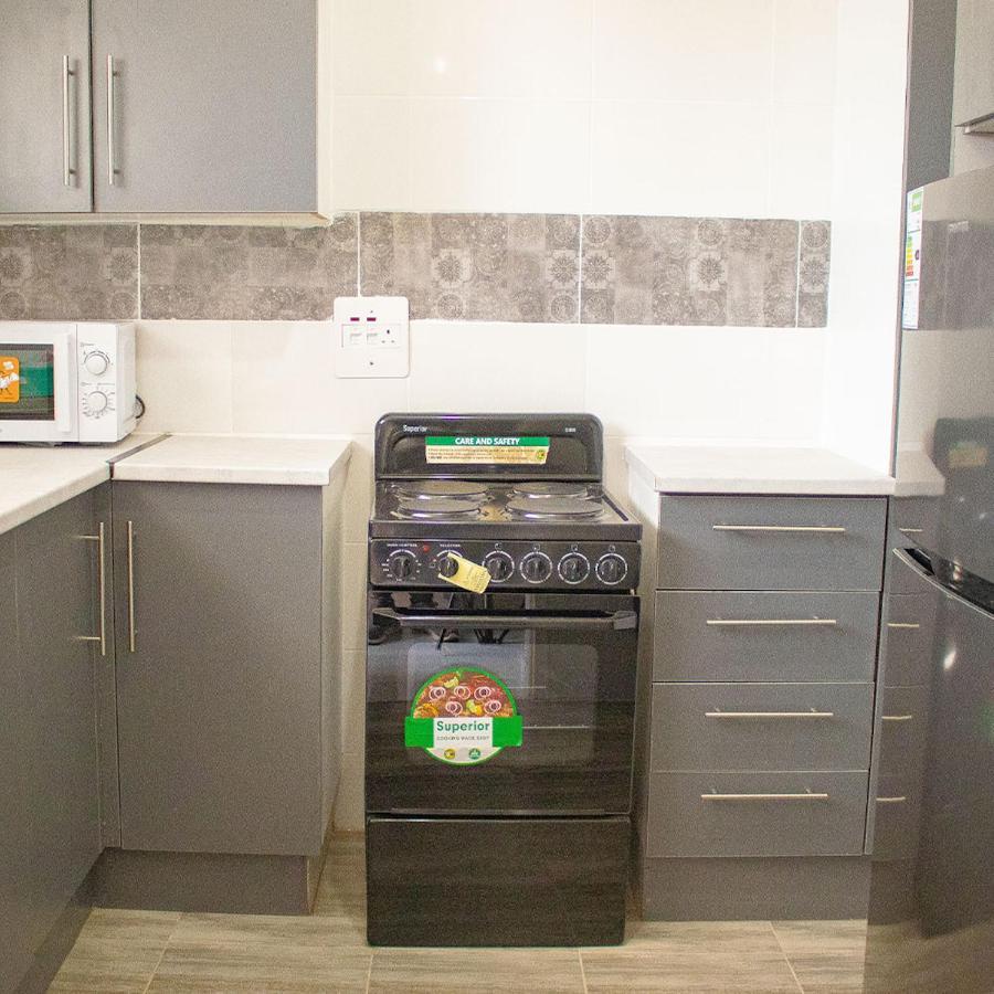 R Executive Apartments هراري المظهر الخارجي الصورة