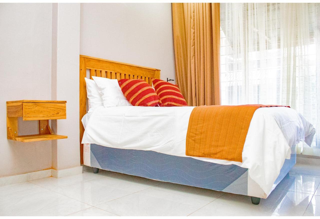 R Executive Apartments هراري المظهر الخارجي الصورة