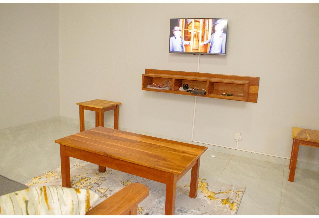 R Executive Apartments هراري المظهر الخارجي الصورة