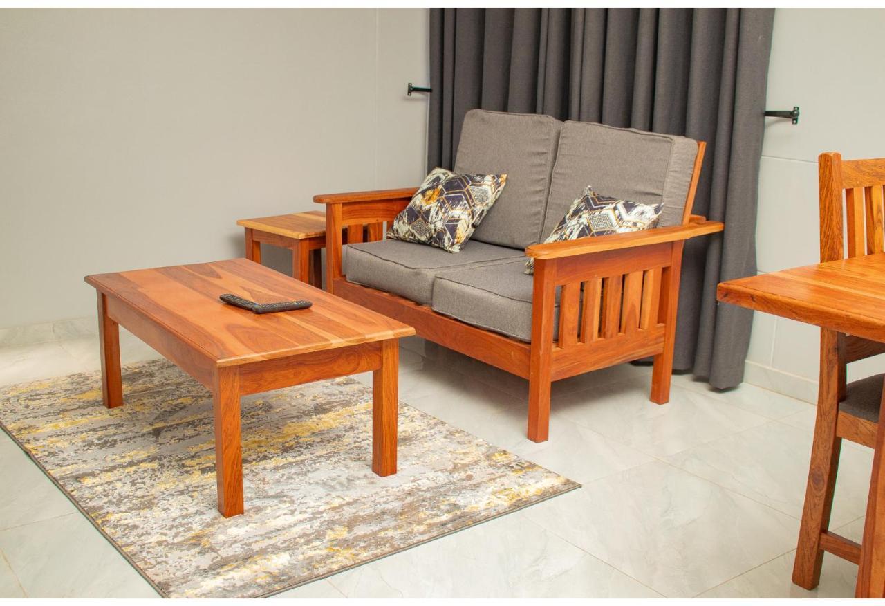 R Executive Apartments هراري المظهر الخارجي الصورة